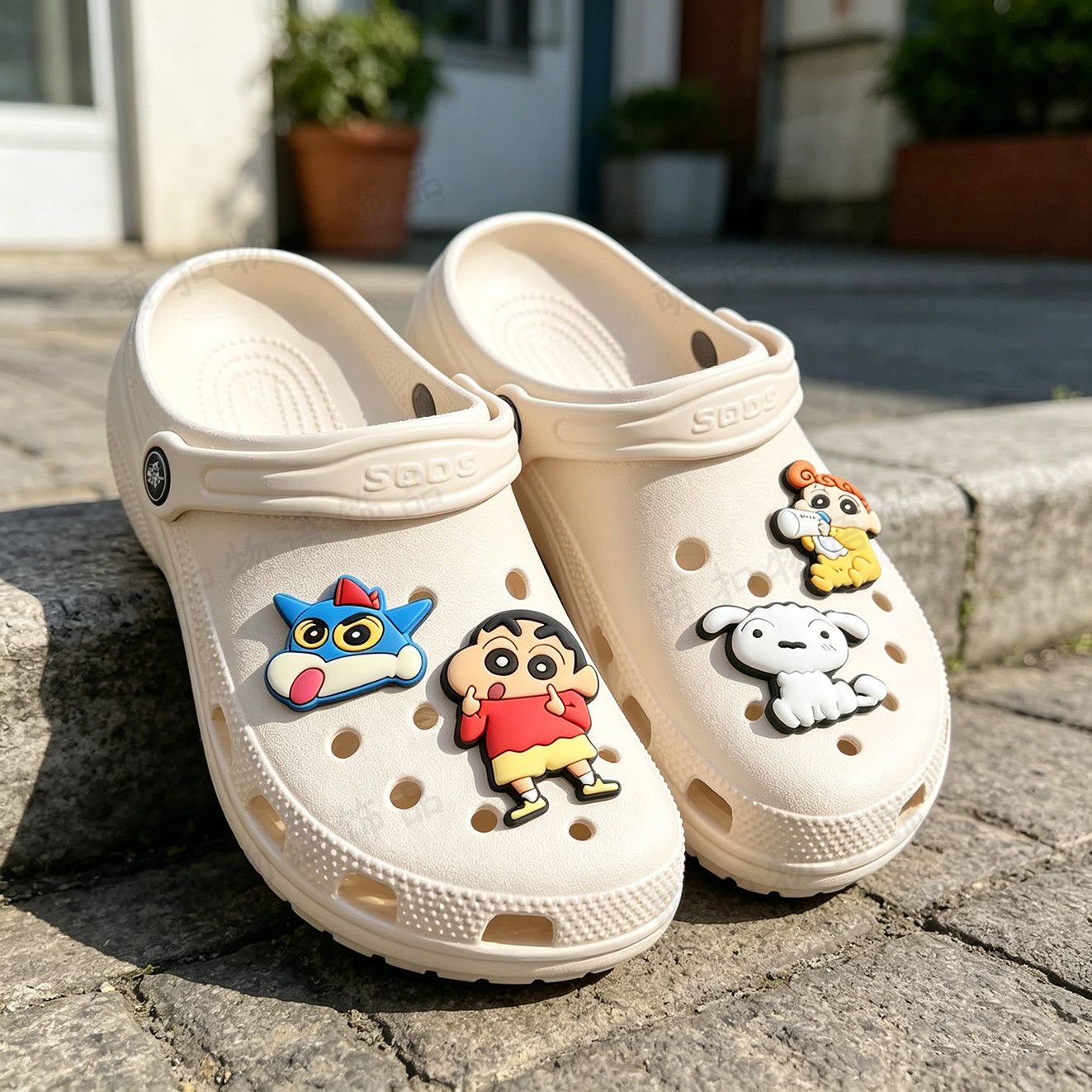 Ozdoby do butów Crayon Shin-ch – Supply Florist recenzja i cena